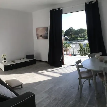 Lejlighed Grand Sagone Centre *